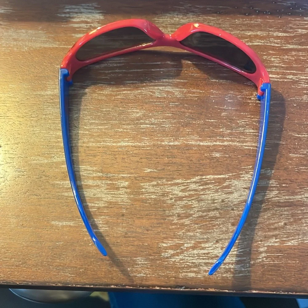 Spano eyewear PW005WM 8890 Paw patrol red and blue kids sunglasses